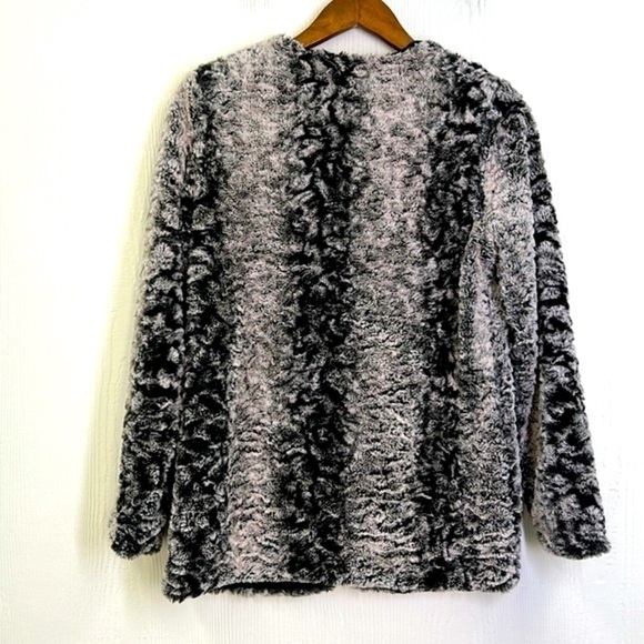 Chelsea & Violet - Black And White Teddy Soft Hook &  Eye Lined Coat Size Small - Picture 10 of 11